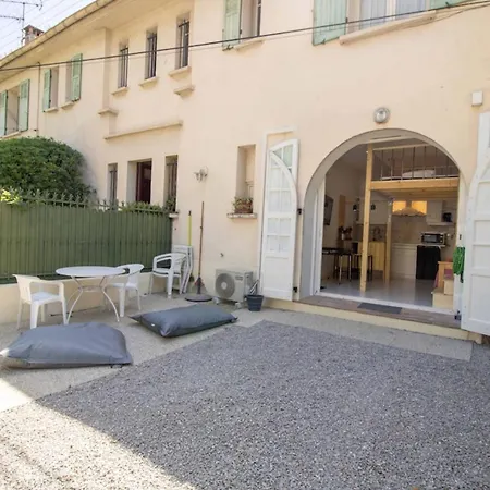 Appartement Cosy And Bright Studio At 1 Min Walk From The Sea *